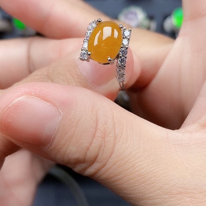 翡翠未镶嵌戒指缅甸翡翠