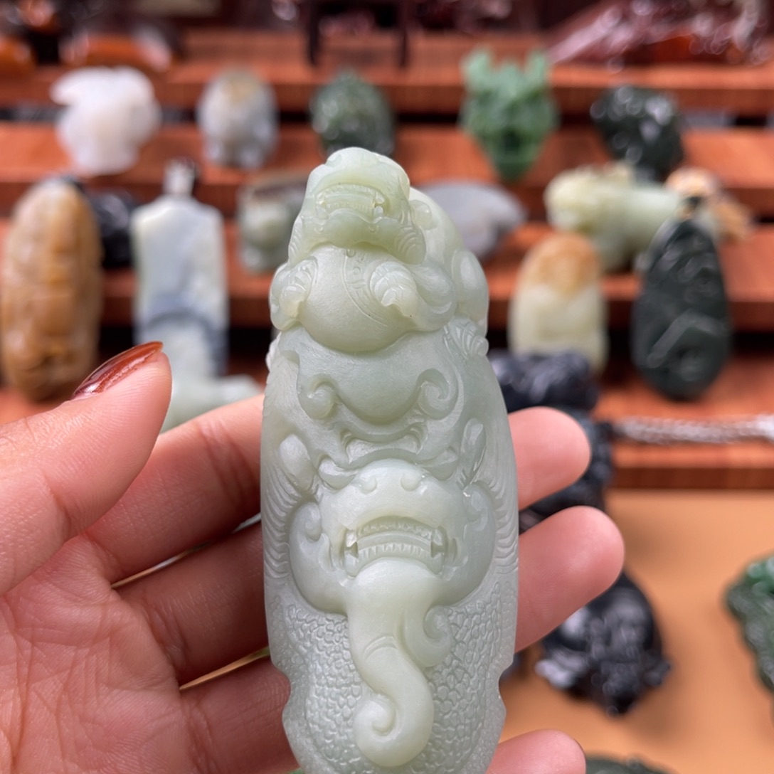 和田玉未镶嵌挂件