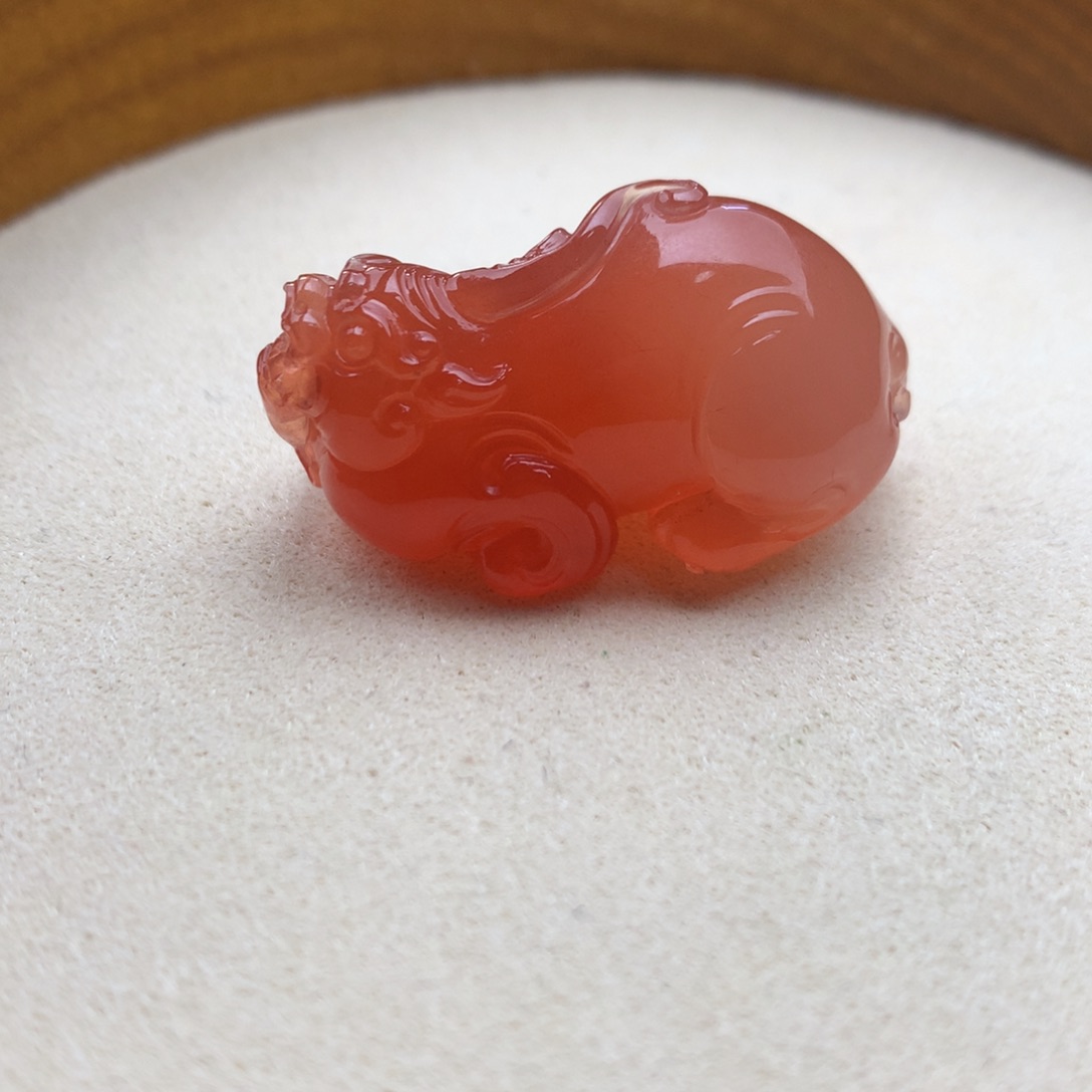 南红玛瑙未镶嵌保山天然原矿南红貔貅吊坠