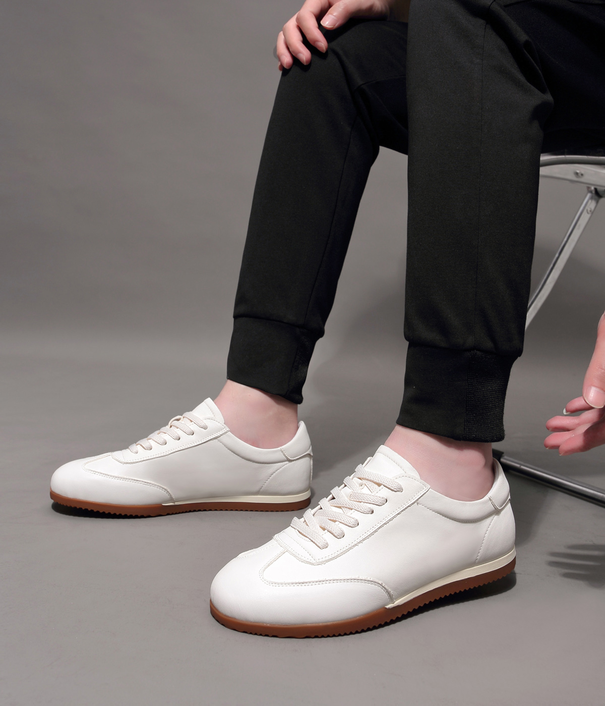 头层牛皮2025秋季新款男士休闲鞋真皮透气男款小白鞋潮流男鞋鞋子