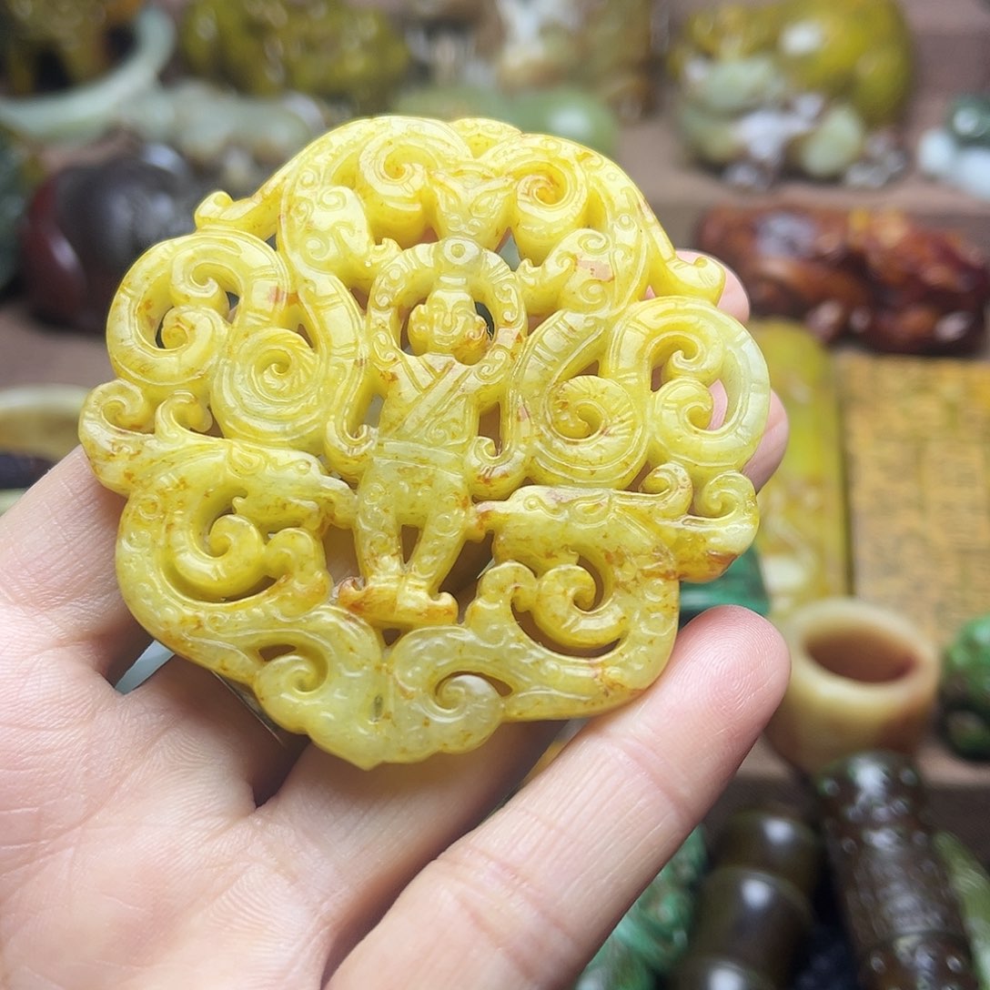 白玉菩提吊坠32。。