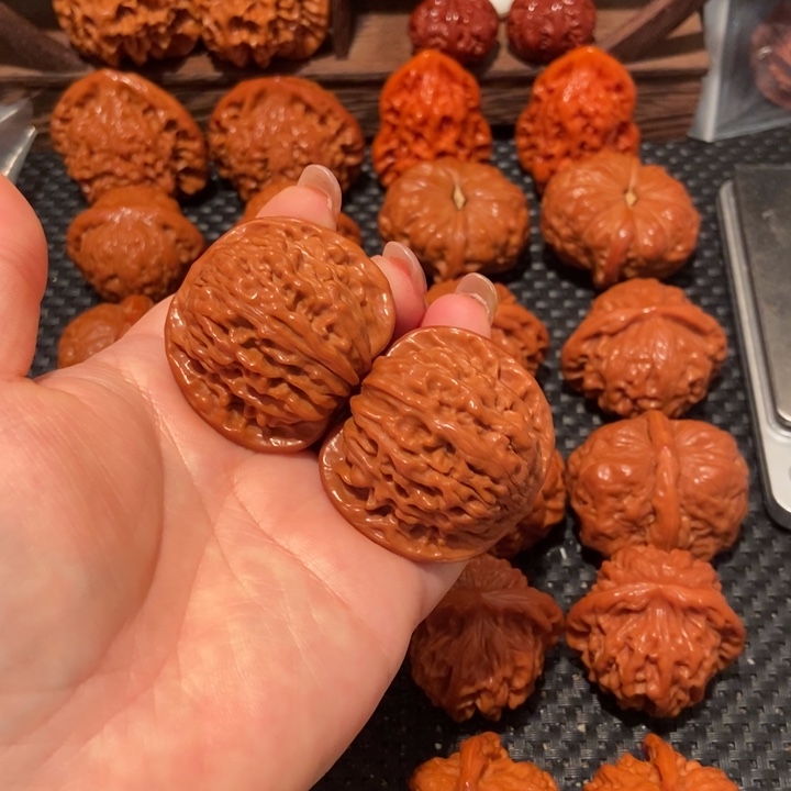 李****文玩核桃把件41.4尺寸四座楼2141