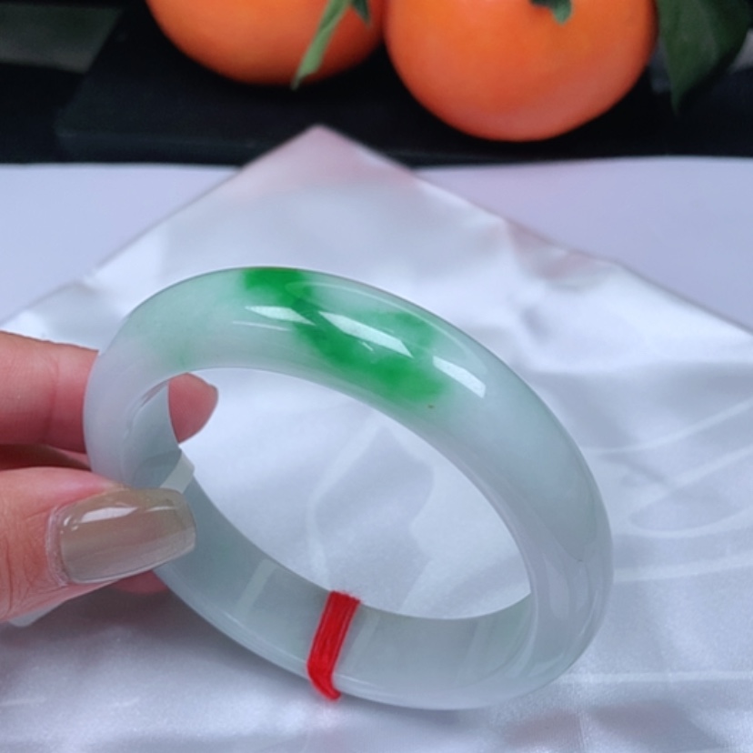 【闪购商品】翡翠手镯未镶嵌，