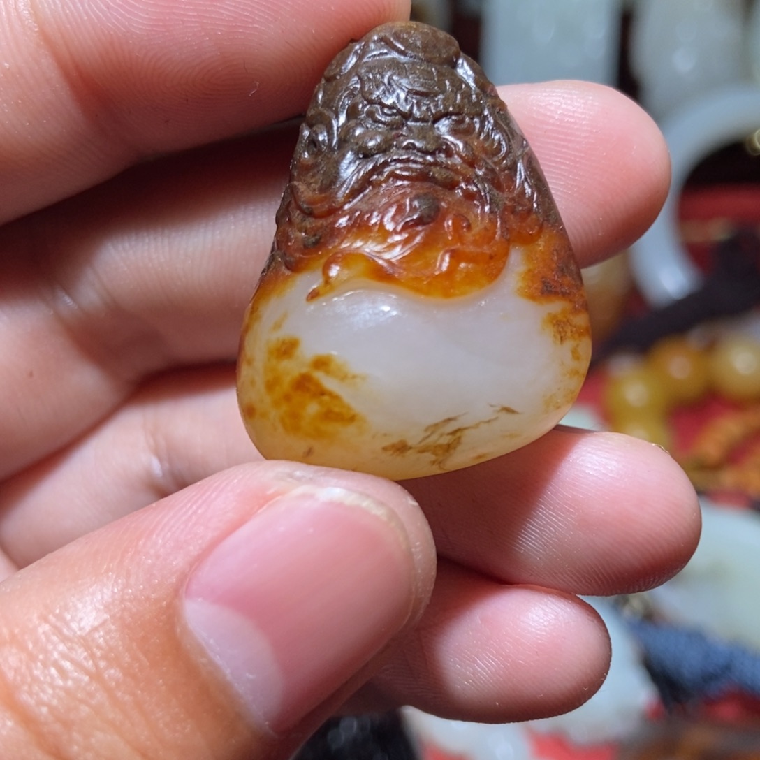 和田玉颈饰未镶嵌含**你