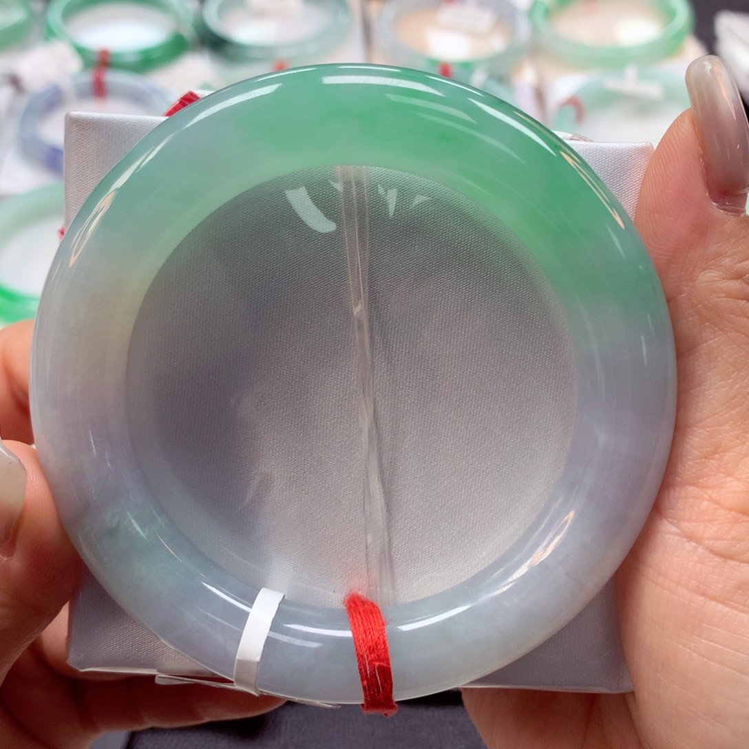 翡翠手镯未镶嵌58圆58号88