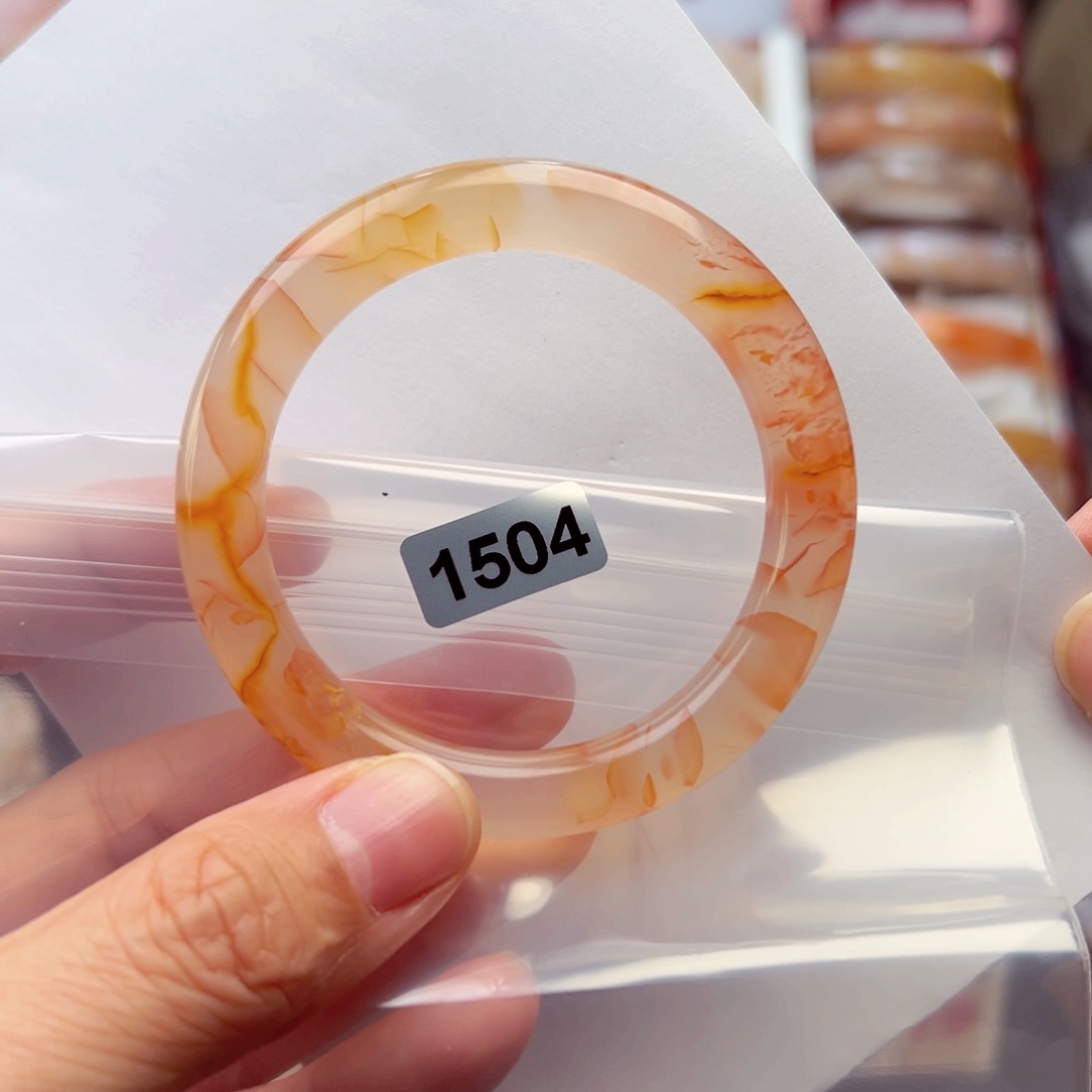 玛瑙/玉髓手镯未镶嵌玥****麻