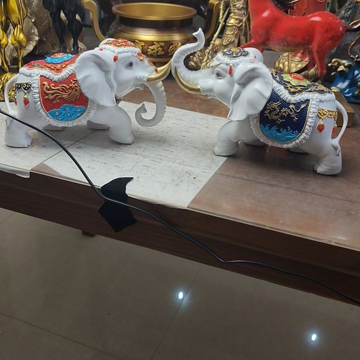 漫***上黄铜铜雕工艺品摆件厂家