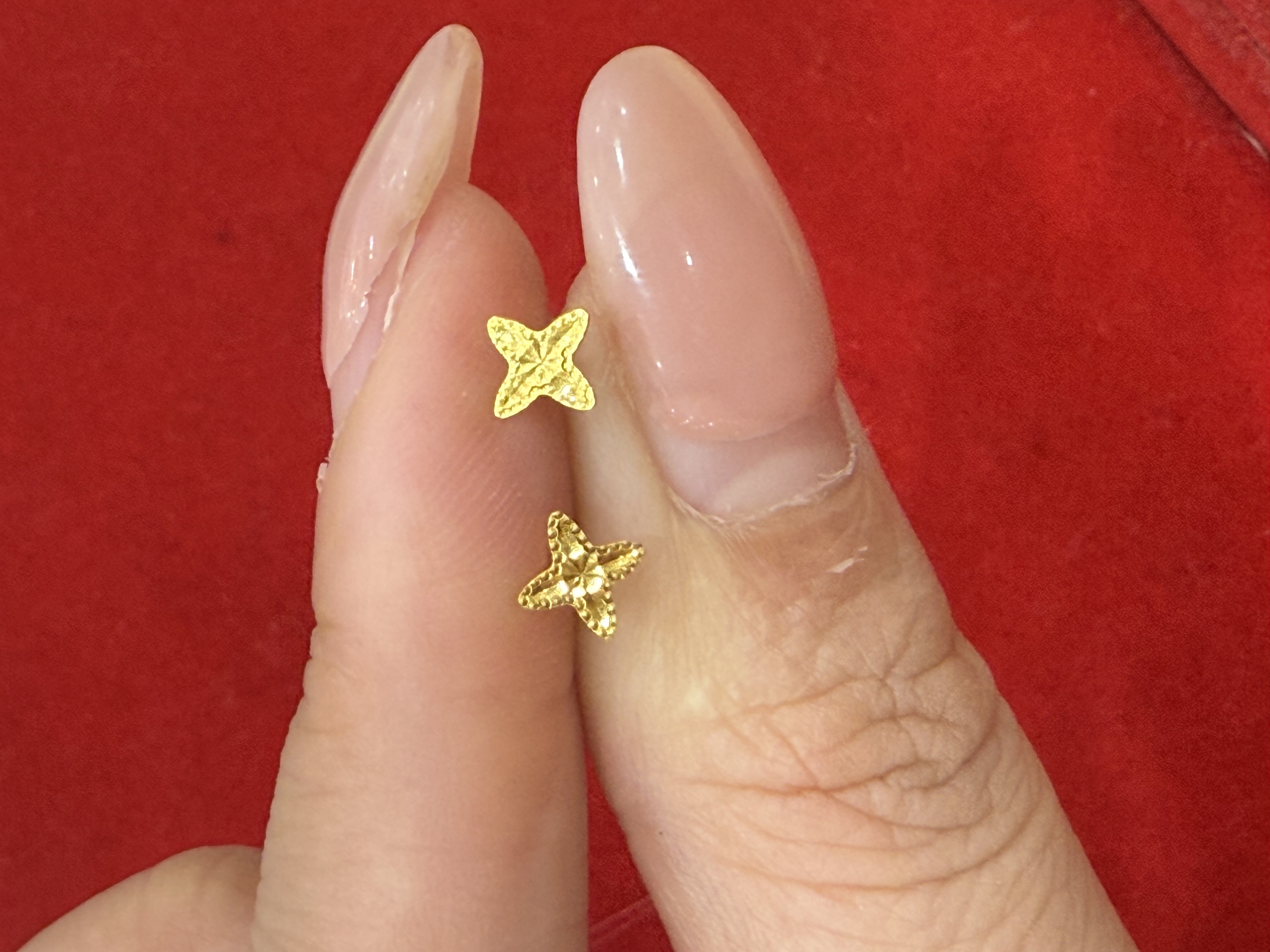 足金999 四叶草耳钉0.52克