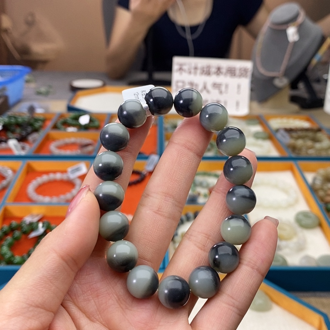 未镶嵌手链和田玉111
