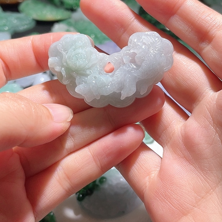 颈饰未镶嵌翡翠天