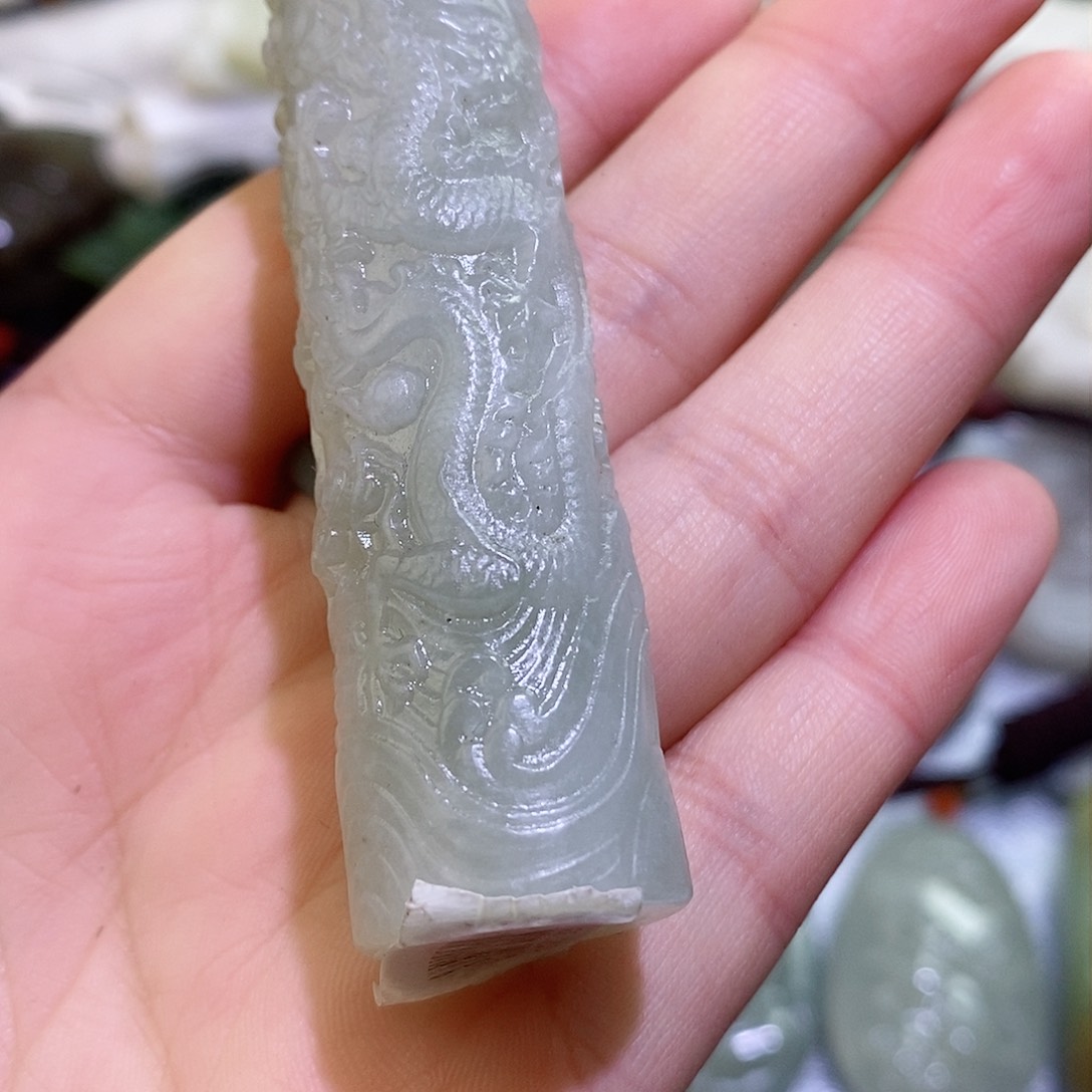 和田玉（糖玉）未镶嵌珠宝半成品看*闹