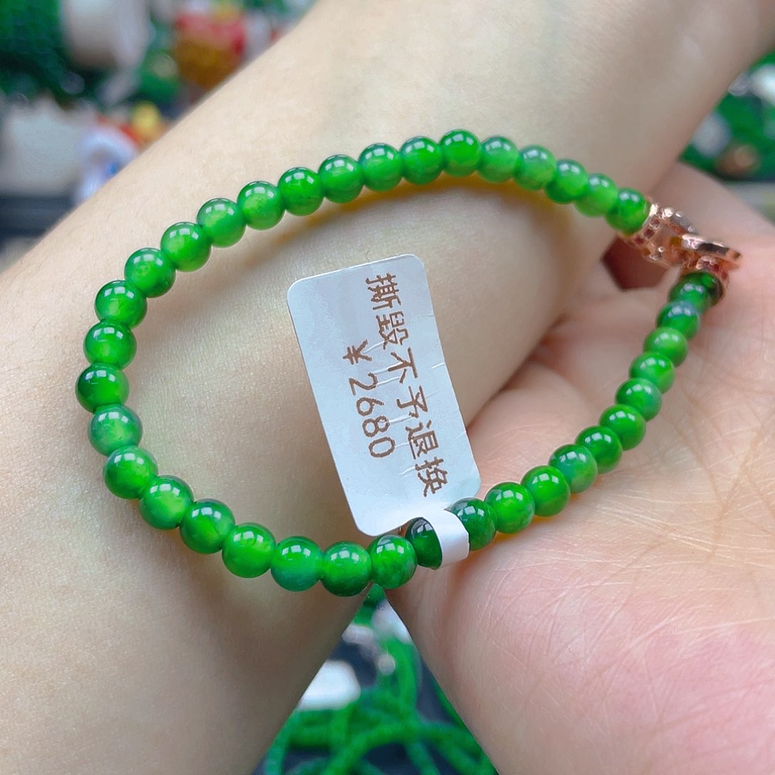 翡翠手串未镶嵌天然A货翡翠手串卡5阳