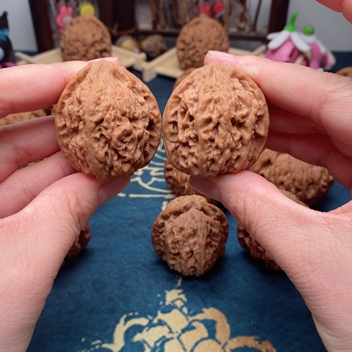 文玩核桃把件牡丹纹36