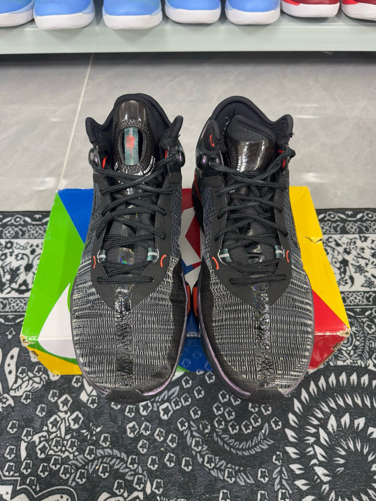 44.5码/gt junp2黑紫篮球鞋/无瑕疵