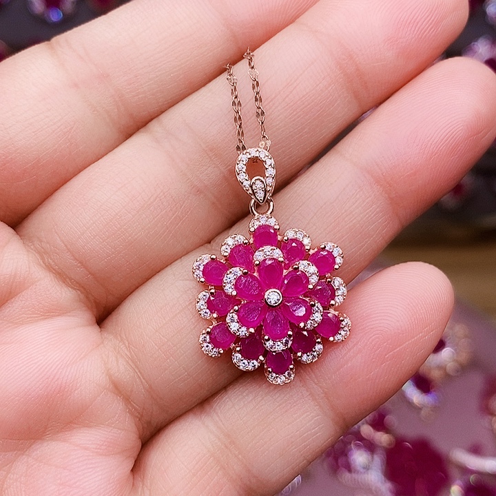 颈饰银S925镶嵌红宝石