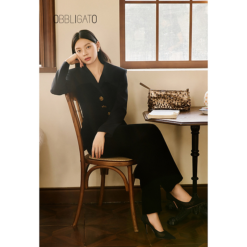 OBBLIGATO奥丽嘉朵秋冬1C35370130/1C35320130套装上衣