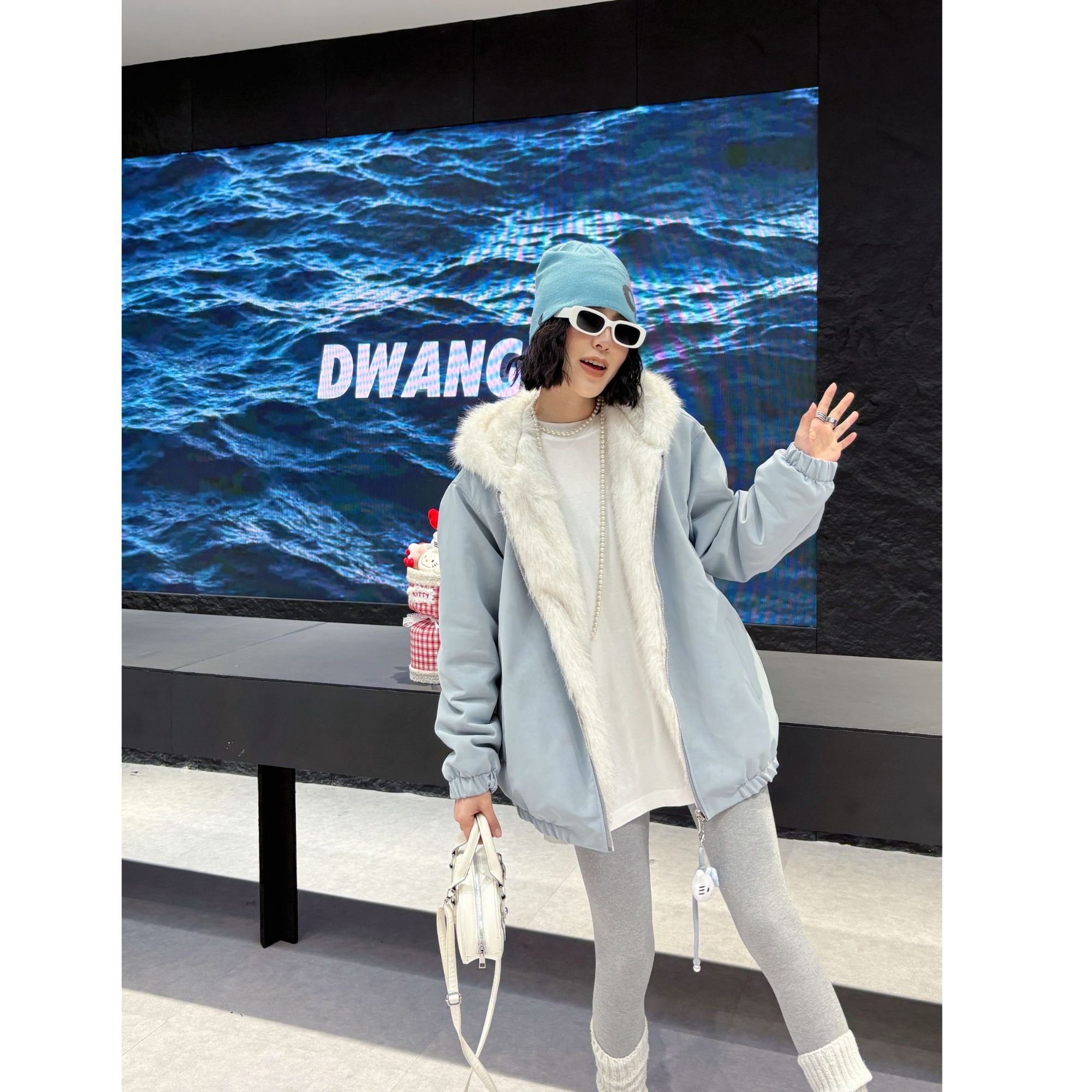 2025特体大码女装阳离子托卡染尖水洗蒙古皮双面服15836