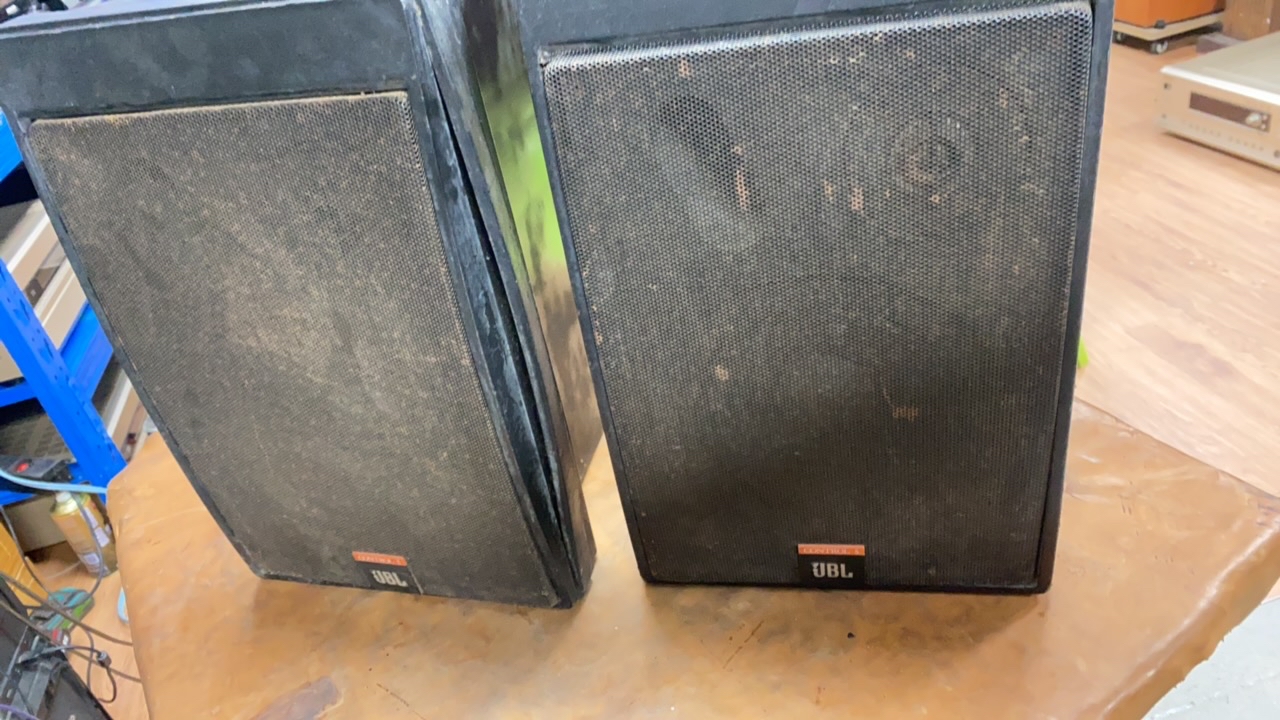 8新  JBL 音响（成色有点旧）不支持退换 