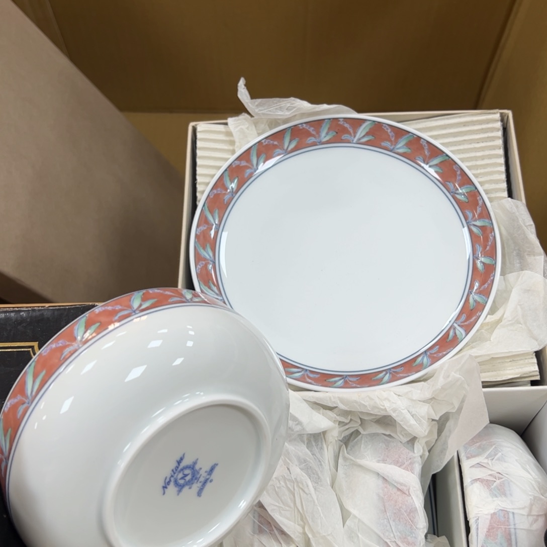 碗哈哈哈哈哈哈哈哈哈姐