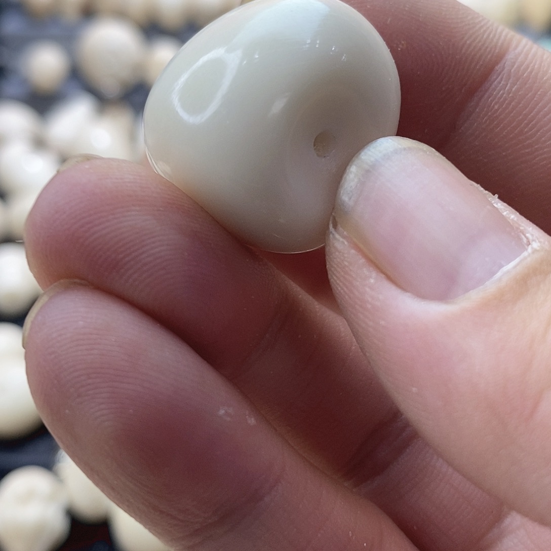 3***3菩提根/象牙果吊坠