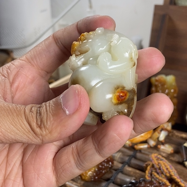 和田玉颈饰未镶嵌晓*