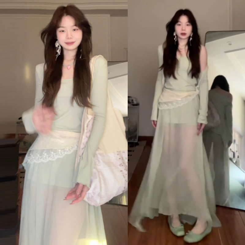 爆款独特漂亮春绿色连衣裙子女夏季2025新款春季流行穿搭长裙套装