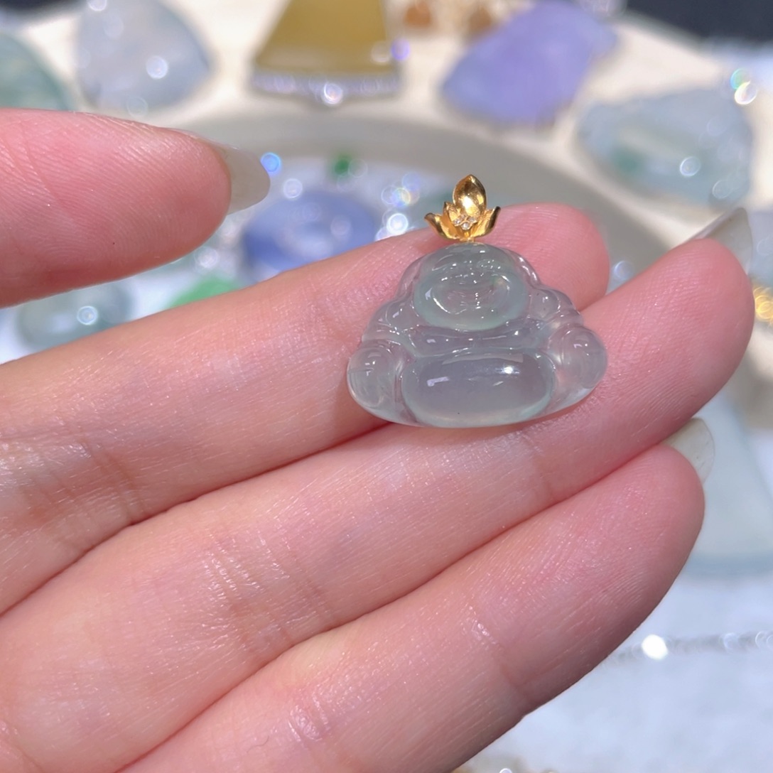 颈饰18K金镶嵌翡翠翡翠