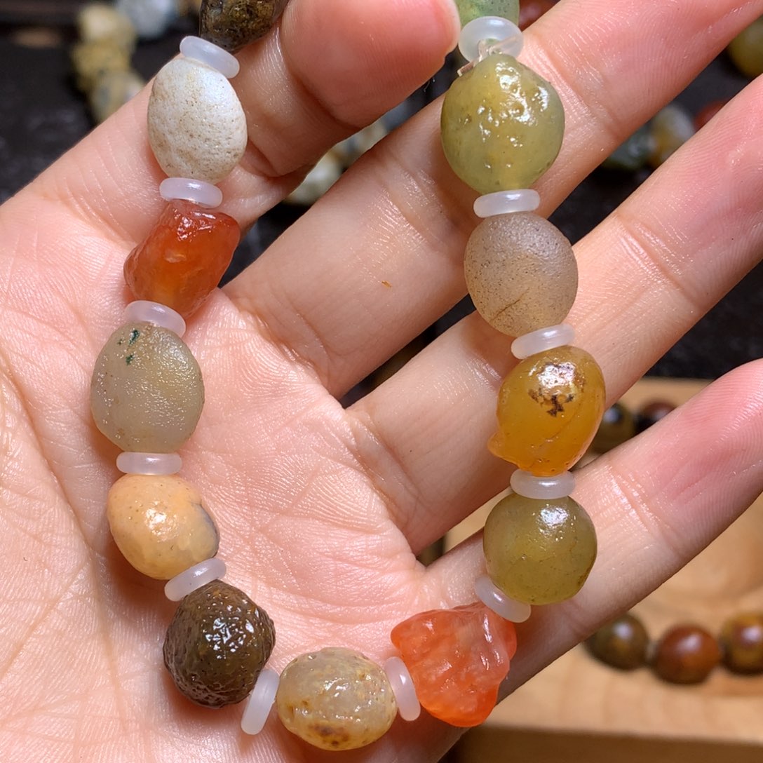 未镶嵌玛瑙/玉髓珠宝半成品