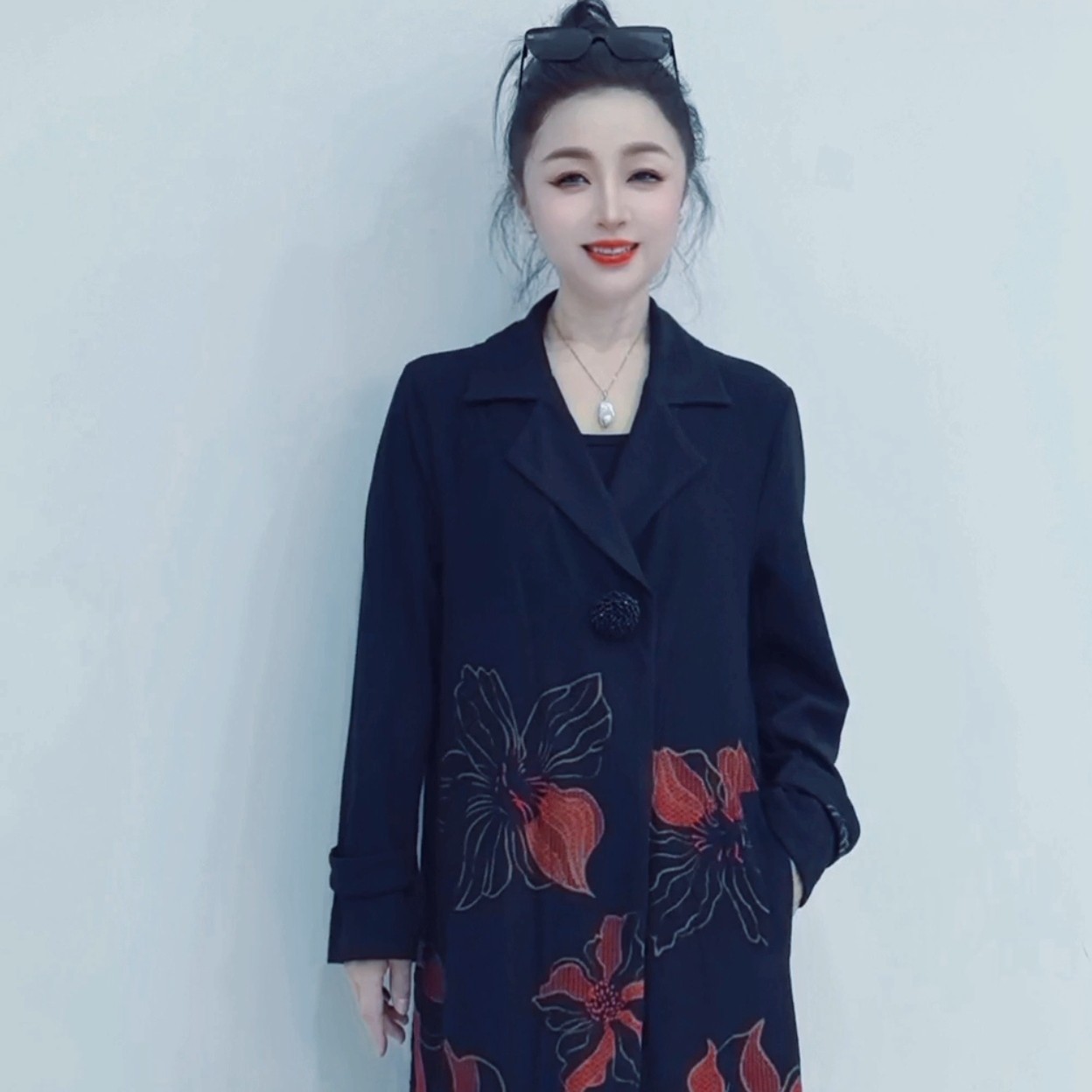 时尚高端大气春款外衣尖叶