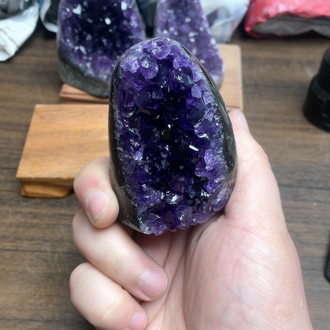 紫晶大型摆件（非配饰）未镶嵌