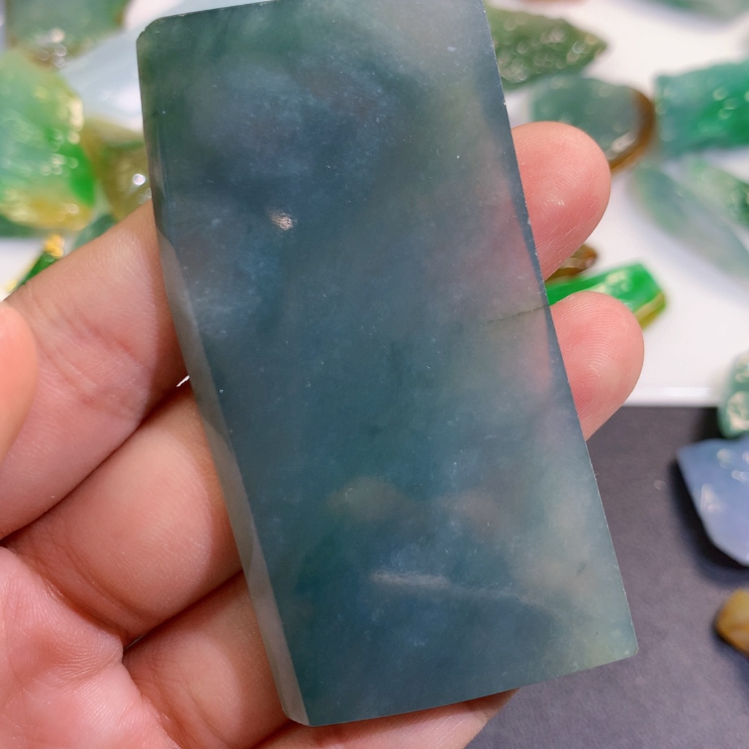 【闪购商品】翡翠吊坠(不含链)未镶嵌