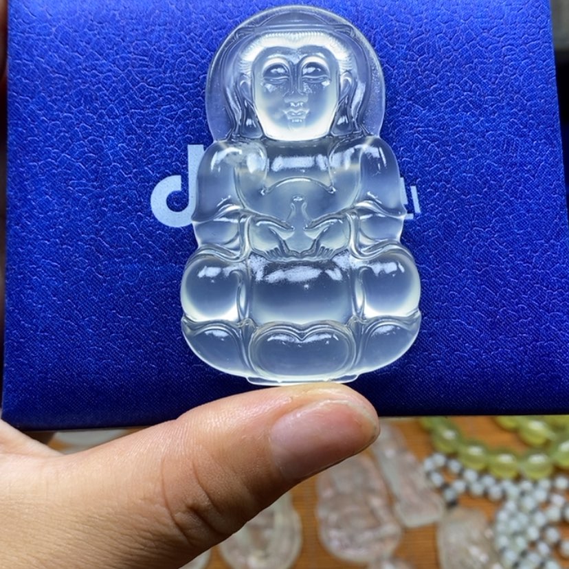 【闪购商品】蛇纹石玉颈饰未镶嵌