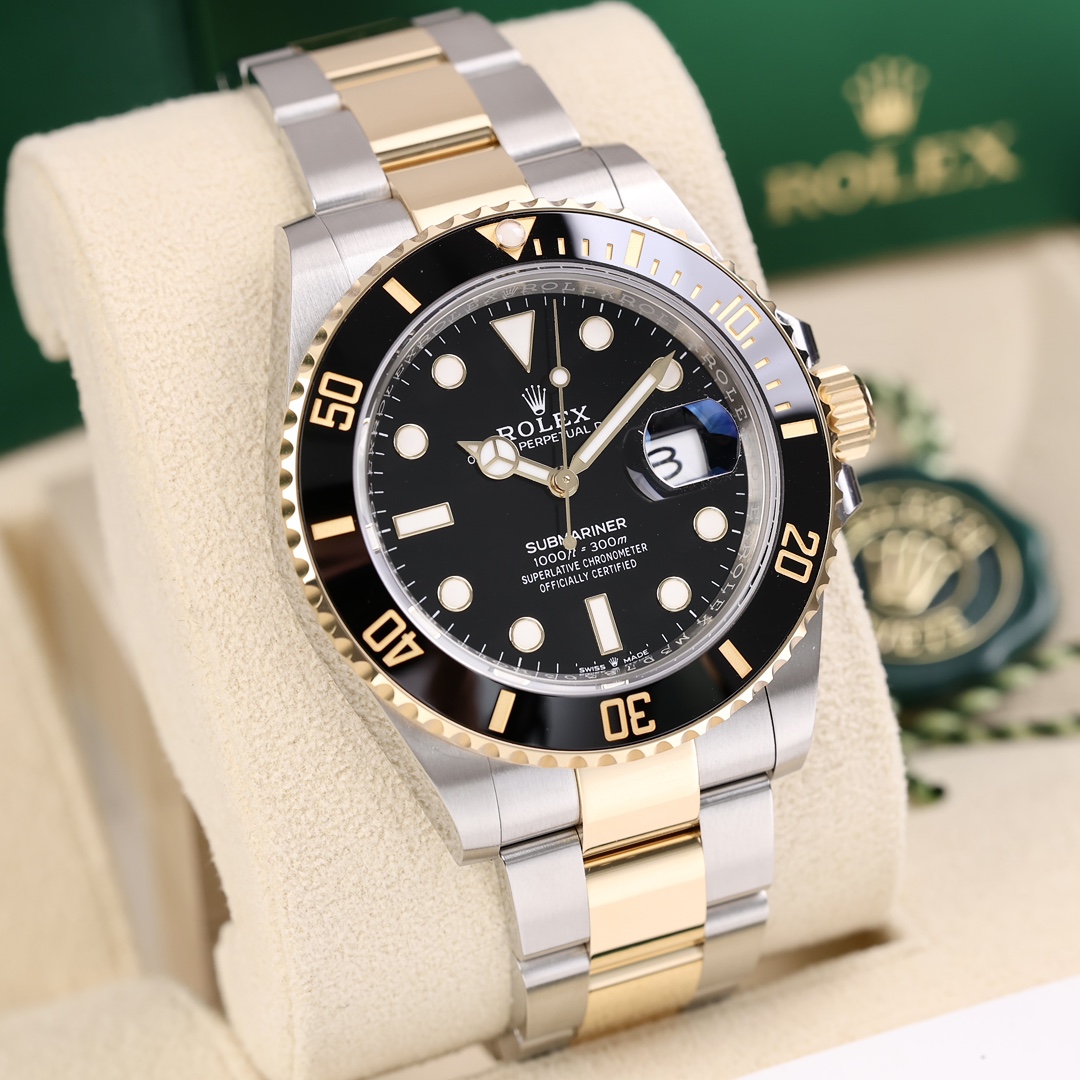 99新 Rolex/劳力士 潜航者126613LN 最新款间金黑 2025年3月保卡