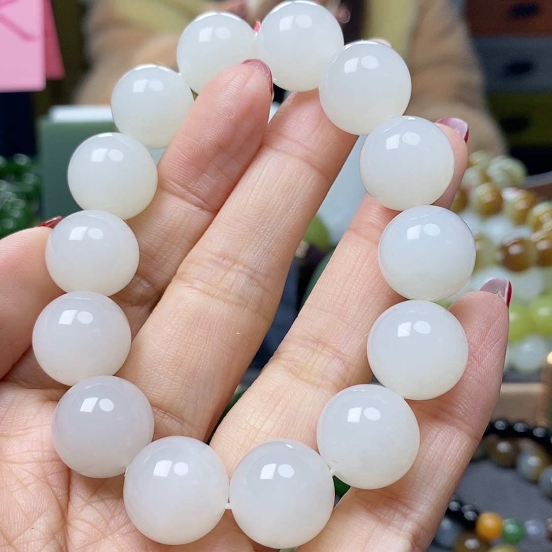 和田玉手链未镶嵌