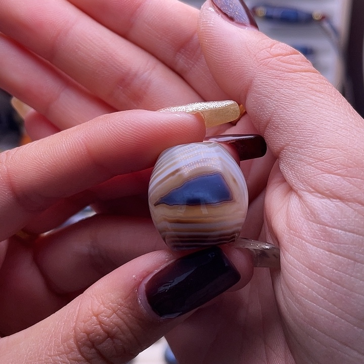 佛***哥玛瑙/玉髓未镶嵌颈饰