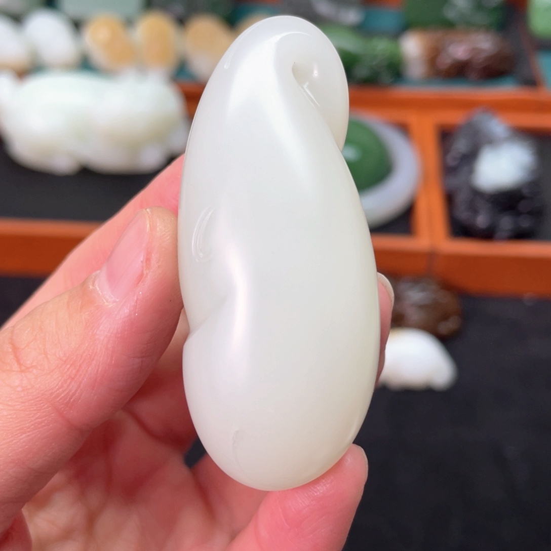 和田玉挂件未镶嵌