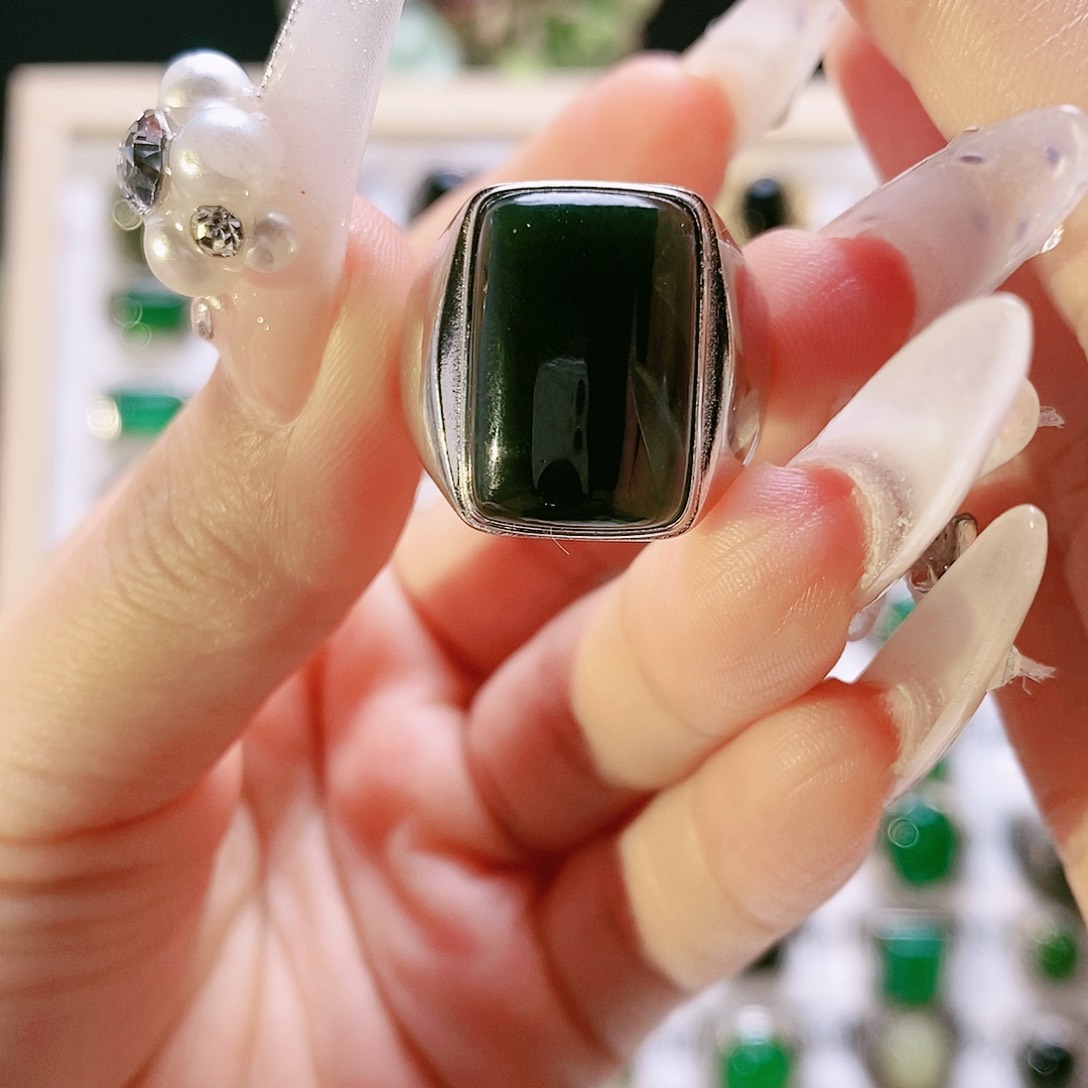 和田玉戒指银S925镶嵌大*头