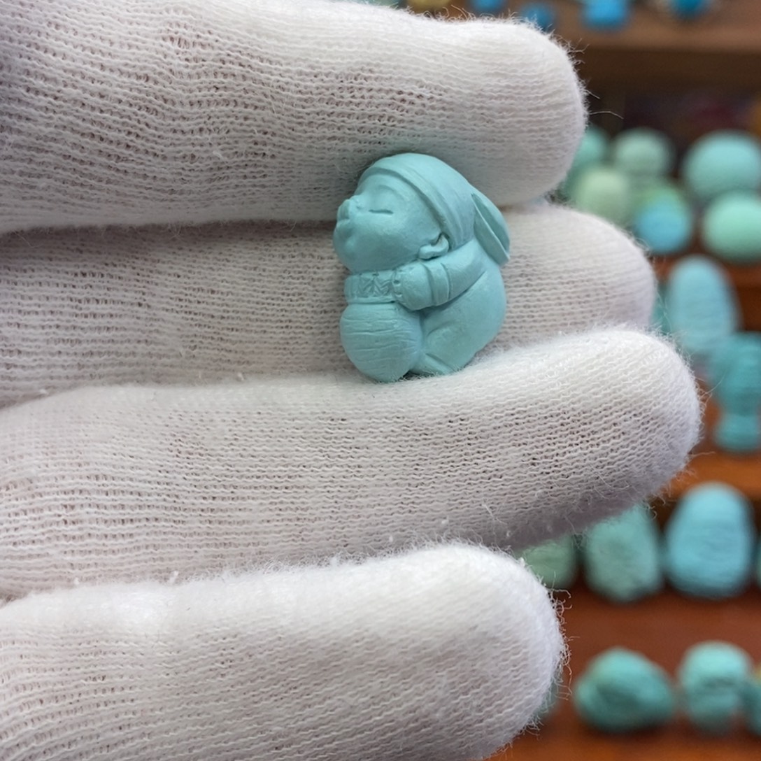 绿松石未镶嵌珠宝奇石