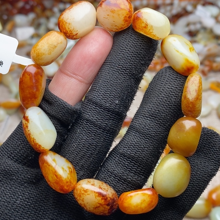 忘***记和田玉未镶嵌手链