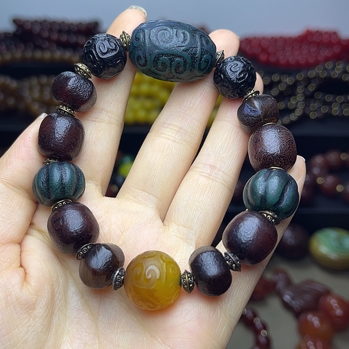 玛瑙/玉髓未镶嵌玛瑙珠子1111