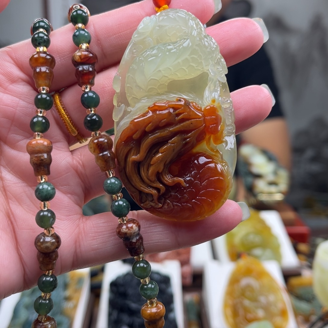 岫玉未镶嵌挂件挂件