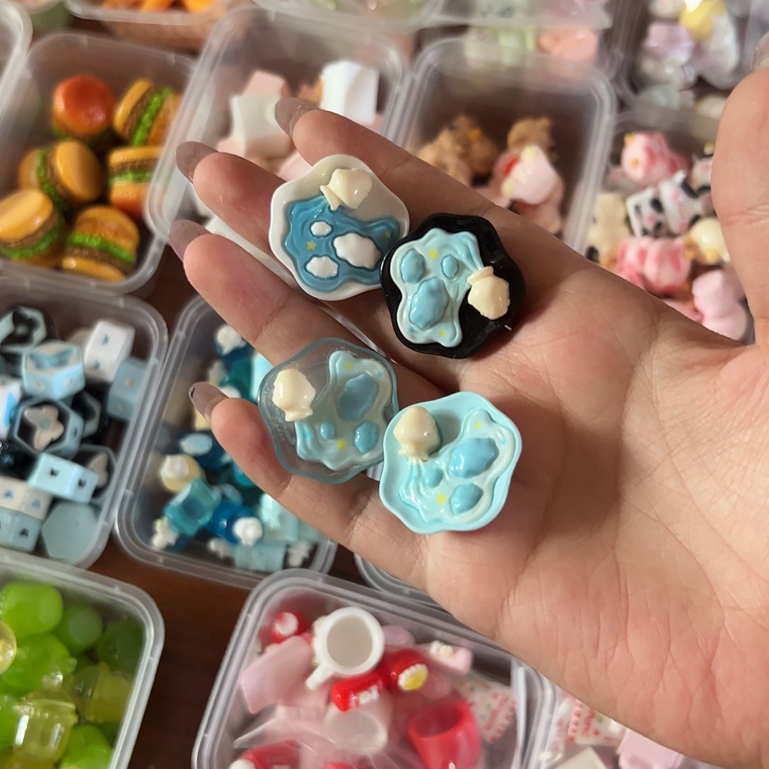 树脂洒落星河甜品盘4个