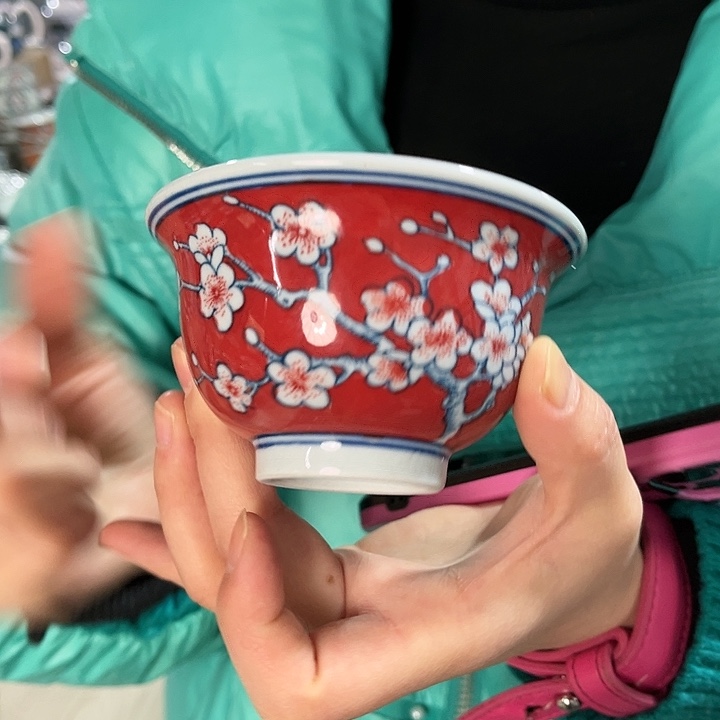 瓷片////////景德镇陶瓷杯。紫。