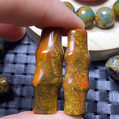 未镶嵌颈饰玛瑙/玉髓华*