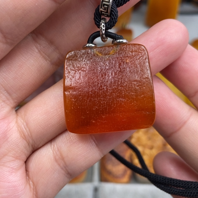 【闪购商品】琥珀珠宝奇石未镶嵌