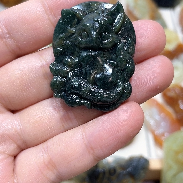 岫玉吊坠(不含链)未镶嵌