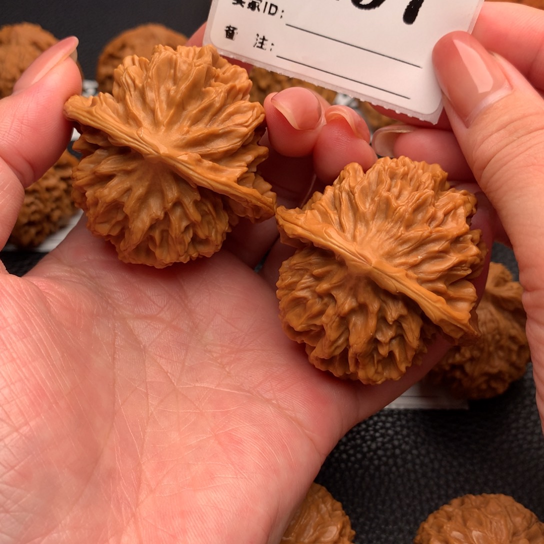 吊坠文玩核桃帝王297链接48尺