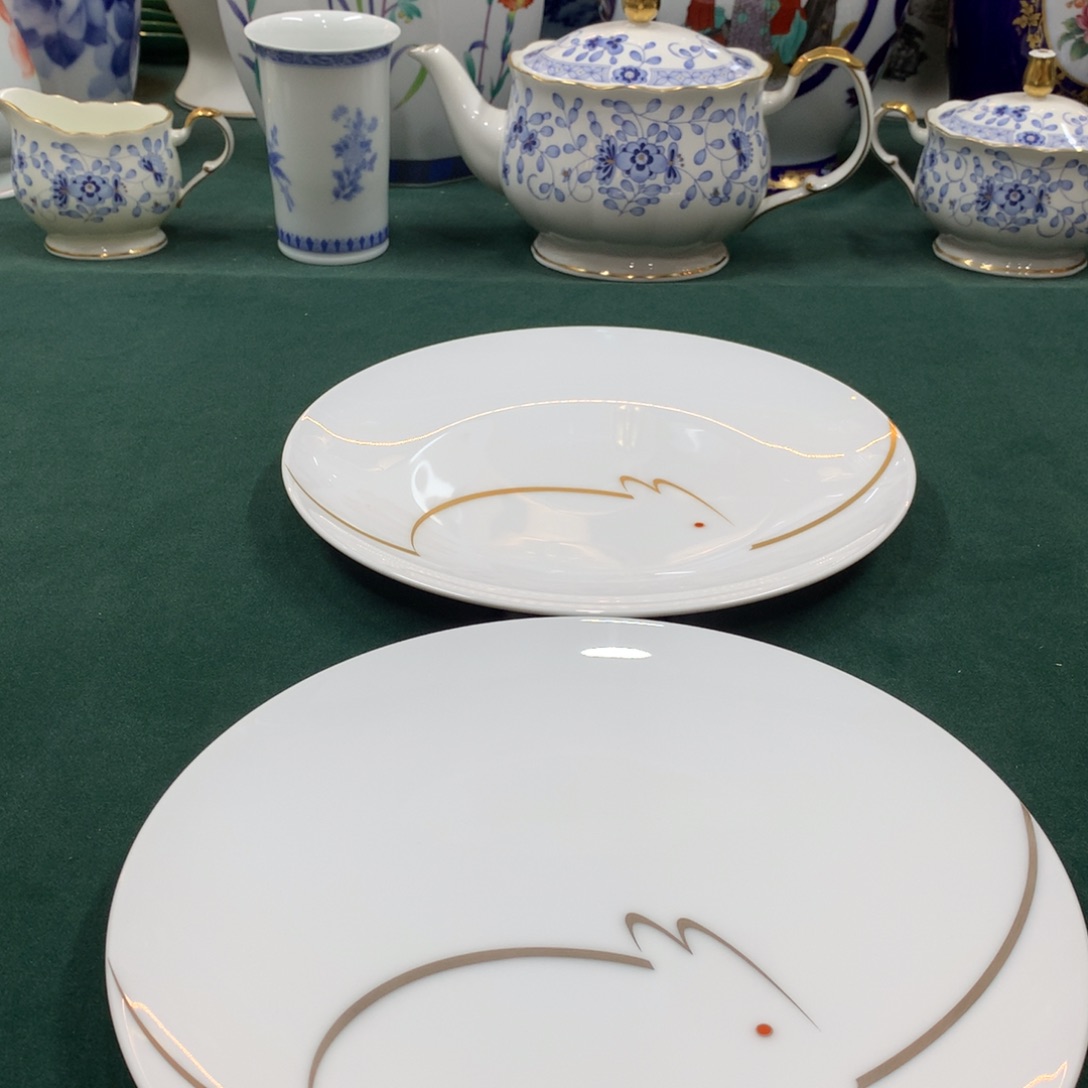 摆件全是大漂亮瓷器啊美美哒