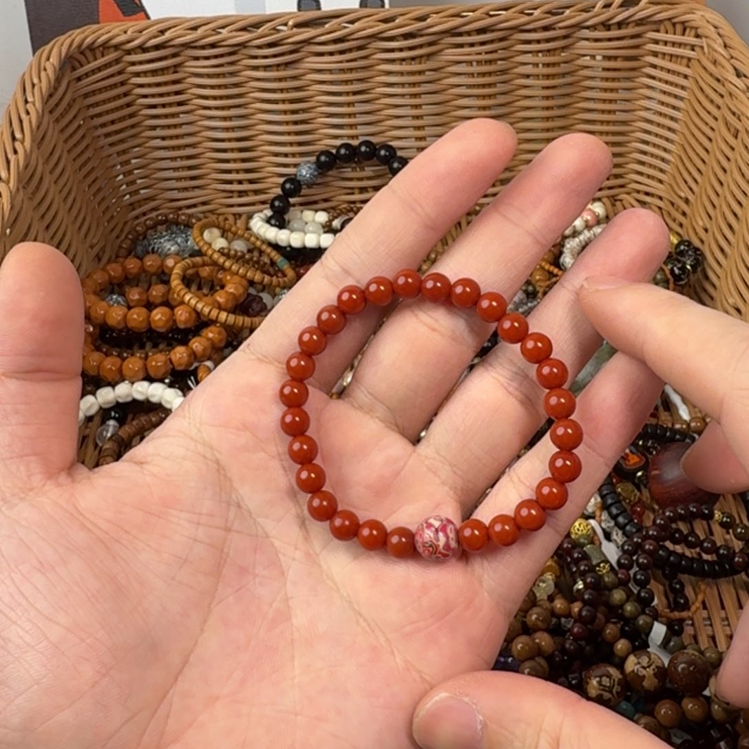 南红玛瑙手链合金