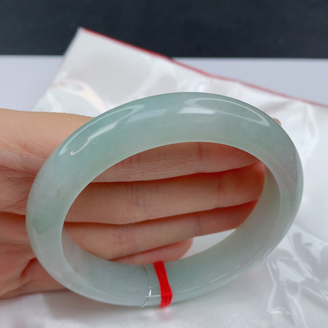 翡翠手镯未镶嵌57.2正圈